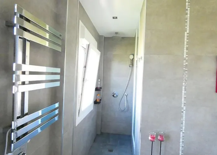 De Diseno Moderno En Casa de Férias